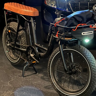radrunner seat replacement