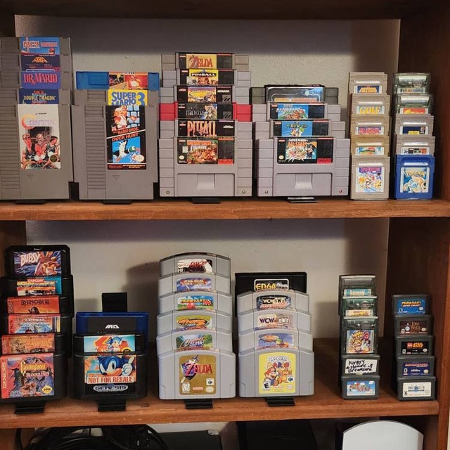 10-pack of Retro Game Stands displays 60 Games 