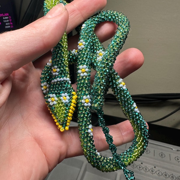 Native American Indian Bead Necklace Ethnic Thin Rope Green Boho Bead ...