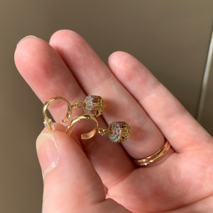 Lizzie added a photo of their purchase