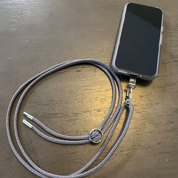 Handyband Aus Seil – Universelle Handykette Mit Mini-Anhänger Fürs Handgelenk