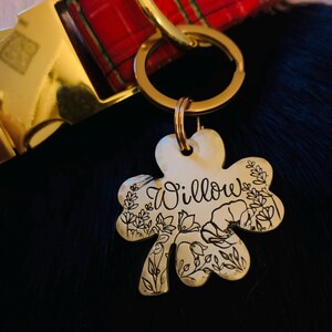 Clover Shaped Pet Tag: Wildflower Design, Celtic, Shamrock