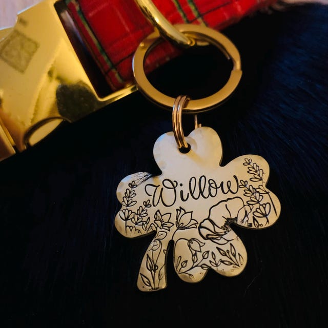 Clover Shaped Pet Tag: Wildflower Design, Celtic, Shamrock