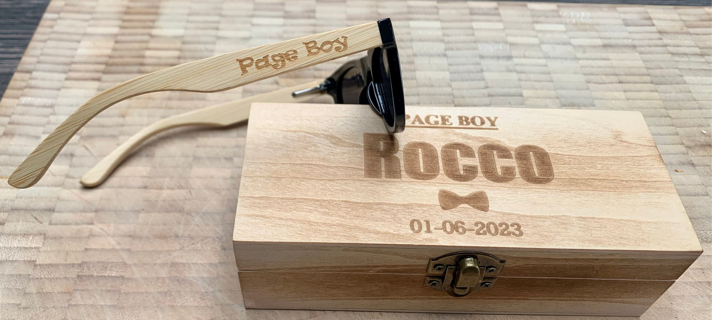 Personalized Ring Bearer Sunglasses with Badge, Kids Flower Girl Sunglasses, Junior Groomsman Gift, Page Boy Sunglasses, Ring Bearer Gift