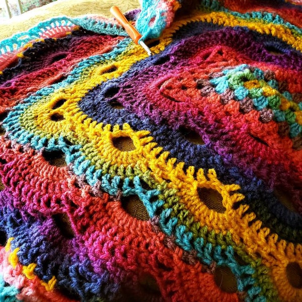 German Shells Crochet Blanket Pattern: Virus Stitch, Three Sizes ...