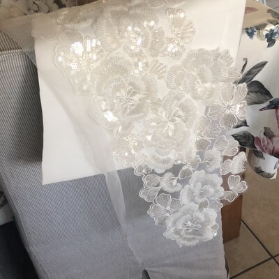 Beaded Flower Applique Spaghetti Strap Crop Top