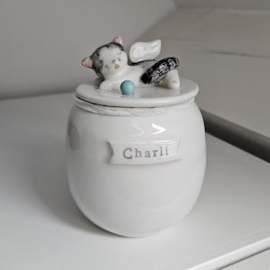 Cheyenne added a photo of their purchase
