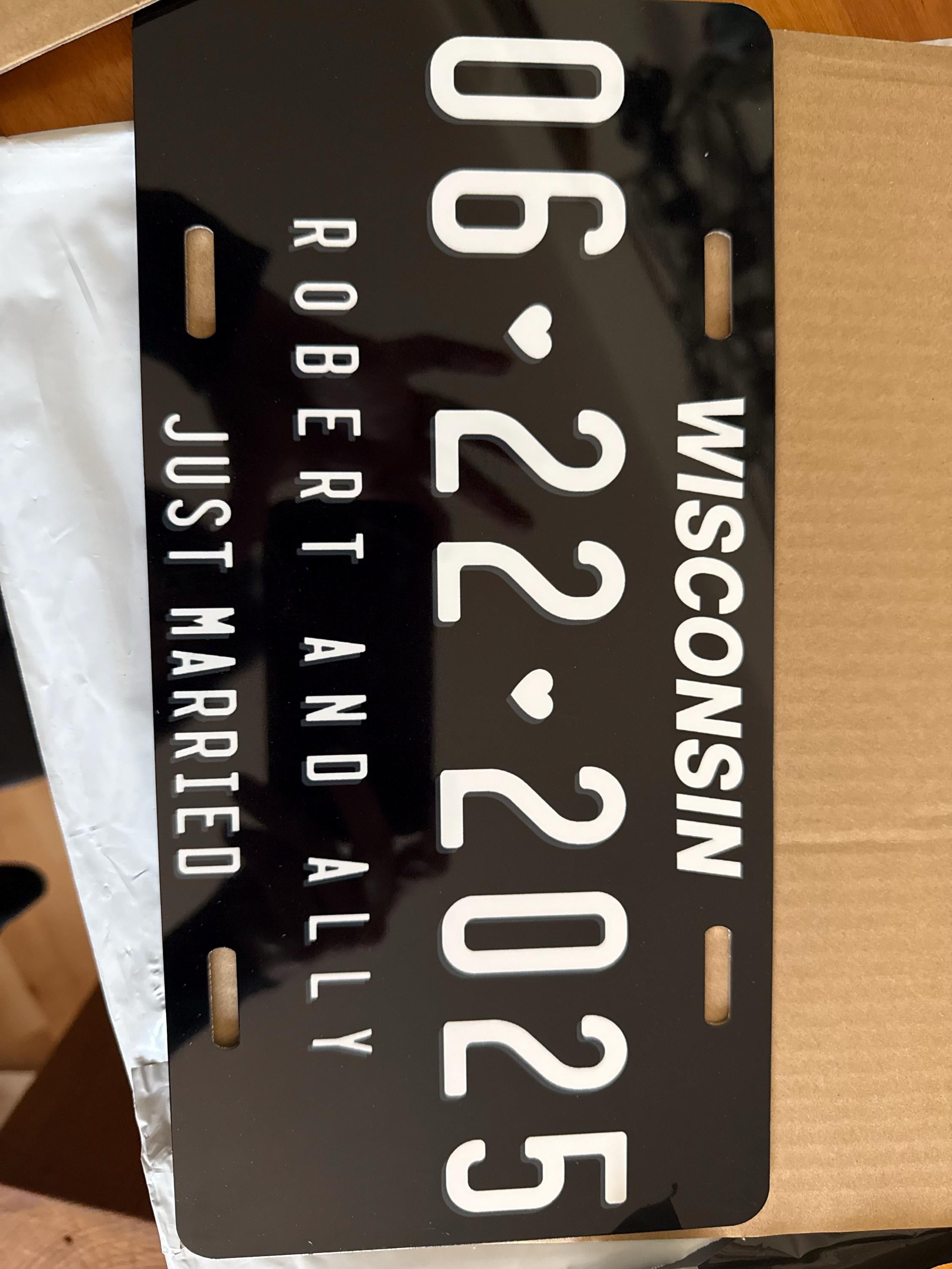Wedding License Plate - Just Married Mr and Mrs - Wedding Car License Plate - Wedding Date Sign- Romantic Plate - Car Wedding License