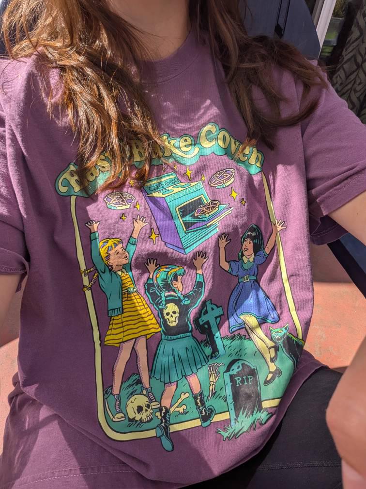 Easy Bake Coven 90s Horror Movie Fan Oversized Vintage T Shirt, Halloween Tee, Comfort Colors Tee, Plus Size Halloween Tee, Witchy Vibes Tee