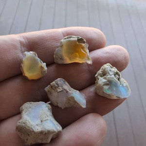 Opale brute 93,10 carats opale naturelle éthiopienne opale brute Welo