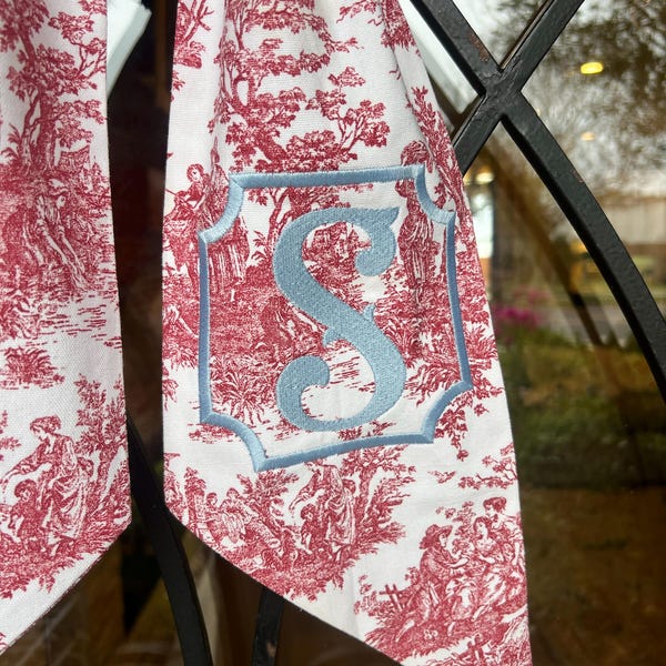 3 Sizes (4", 5" & 6" Inch) Italian Fishtail Machine Embroidery Font ...
