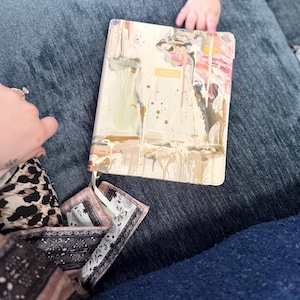 Divinna added a photo of their purchase