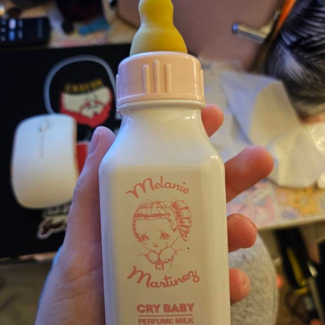 CRYBABY フレグランス クライベイビーミルク香水 || メラニー・マルティネス