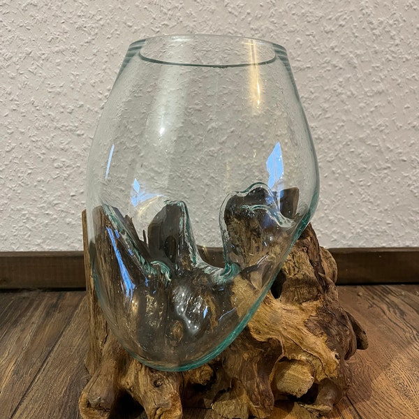 Mundgeblasenes Glas Auf Wurzel