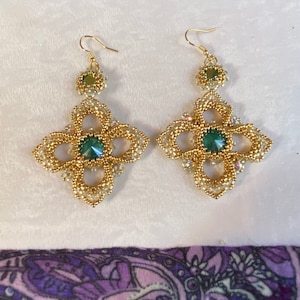Noelle Stud Earrings