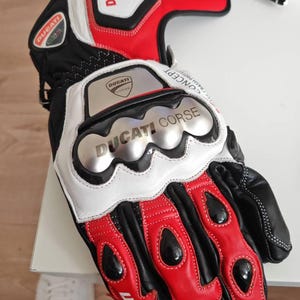 Sergi added a photo of their purchase