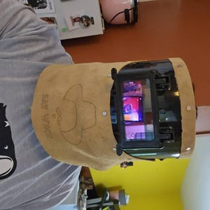 Pirarucu skin chopped tiger hood welding hood