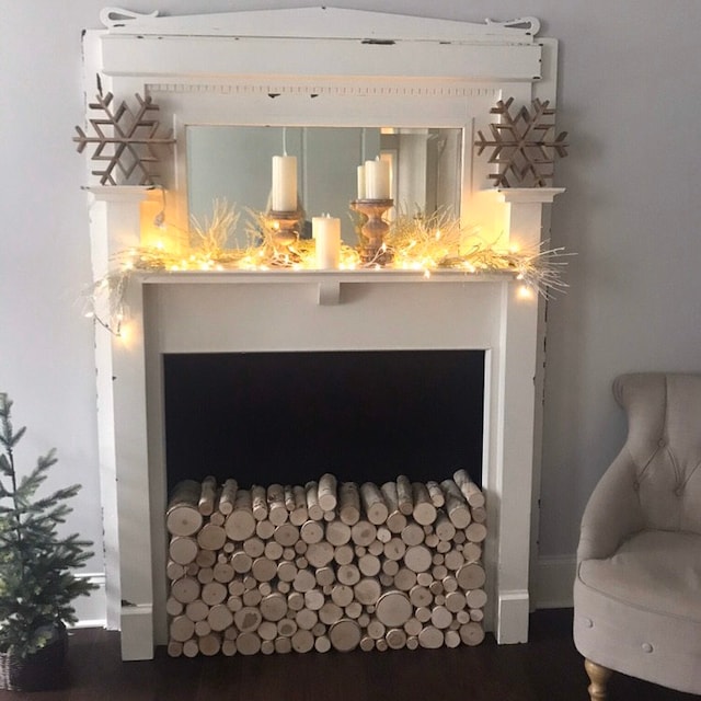 White Birch LOGS DECORATIVE Fireplaces DISPLAY 1 box 15 kg 35 cm ONLY to DE  `