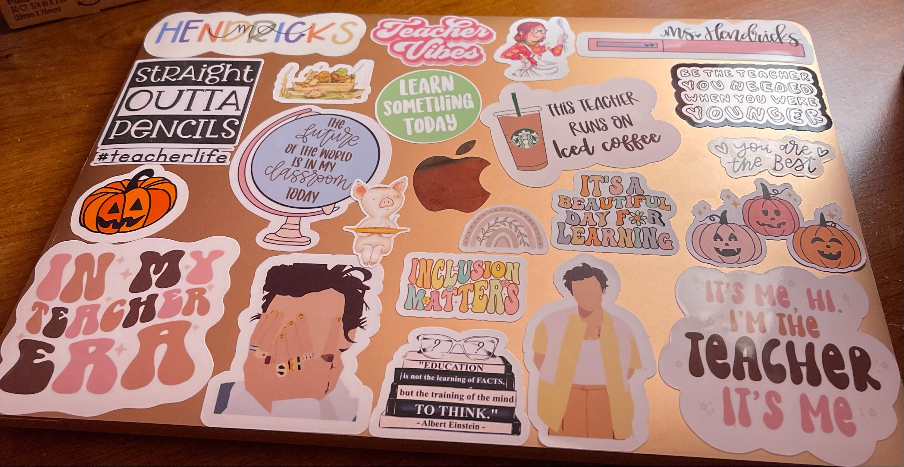 Stickerpaket zur Wertschätzung von Lehrern. Lebendige, lehrreiche Sticker für die Klassenzimmerdekoration und als Lehrergeschenk. Lehrerplaner, Benotung.
