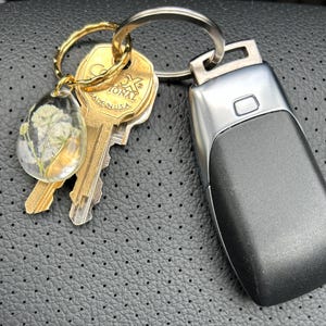 VICTORIA added a photo of their purchase