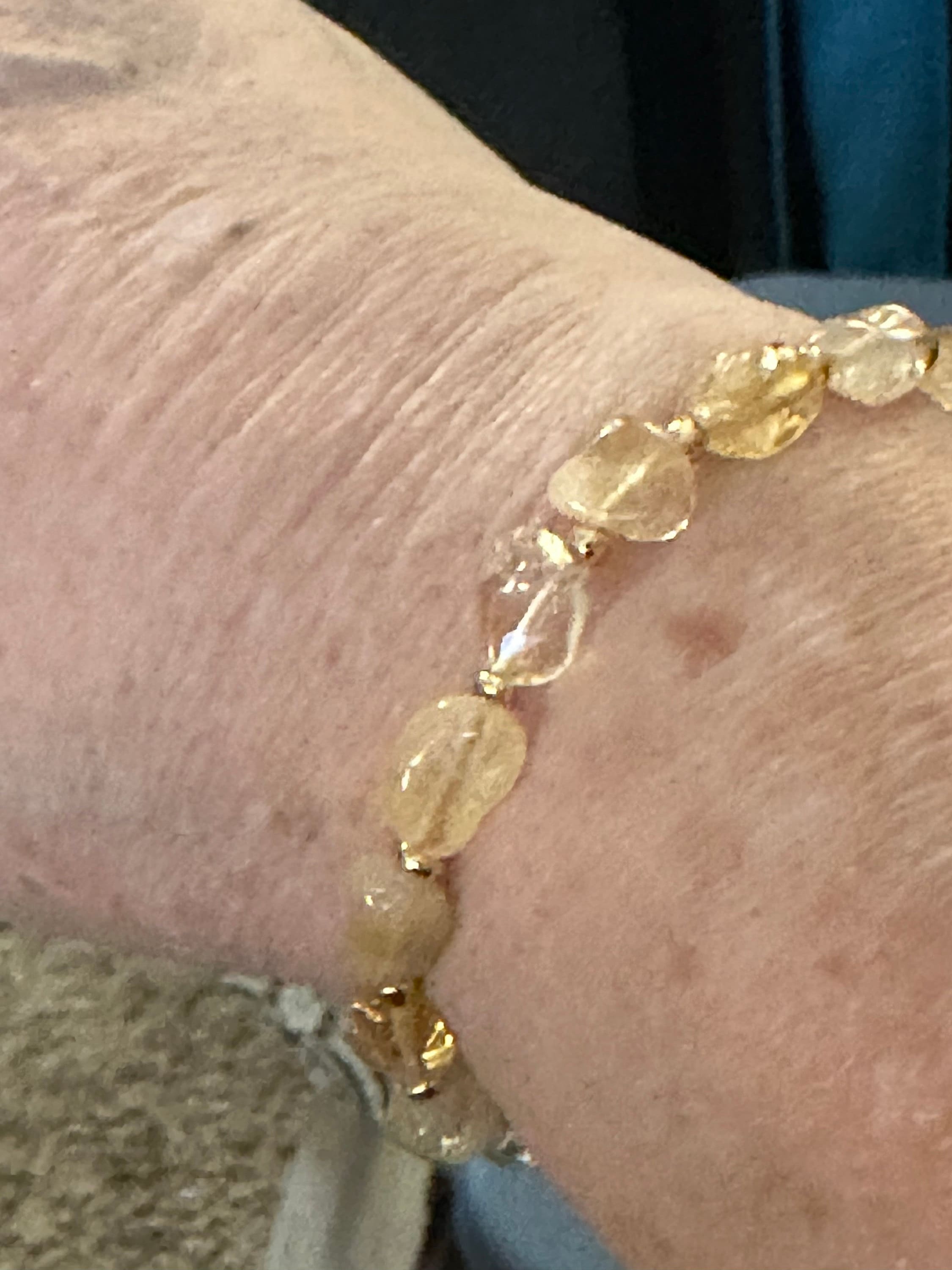 Citrin Armband - Zierliches Armband aus Naturstein - Zartes Citrin Kristall Armband, Solarplexus Chakra, November Geburtsstein Geschenk für Frauen