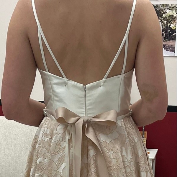 Classy Spaghetti Straps White Satin Pearls Beaded Formal 8th Grade Homecoming Dress Birthday Outfits
