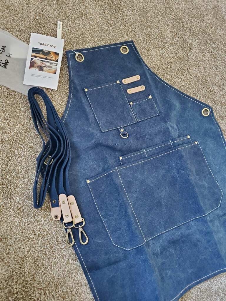 Water Resistant Barber Hairstylist Hair Stylist Hairdresser Canvas Aprons,Best Gifts Work Shop Apron For Women With Pockets