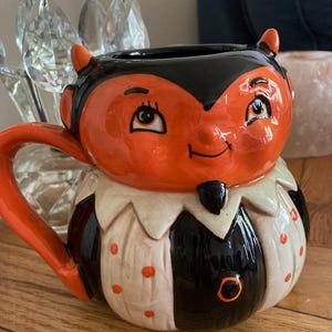Dee added a photo of their purchase