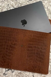 Dark brown personalized MacBook Air M2 case, MacBook sleeve case, laptop leather bag, boyfriend Xmas gift, custom laptop case