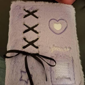 Leonie added a photo of their purchase