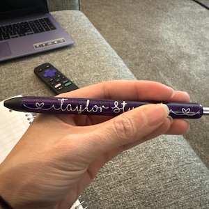 Taylor added a photo of their purchase