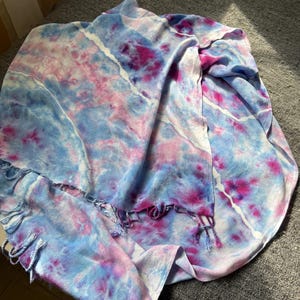 Valeria added a photo of their purchase