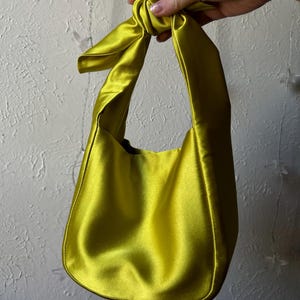 Henley added a photo of their purchase