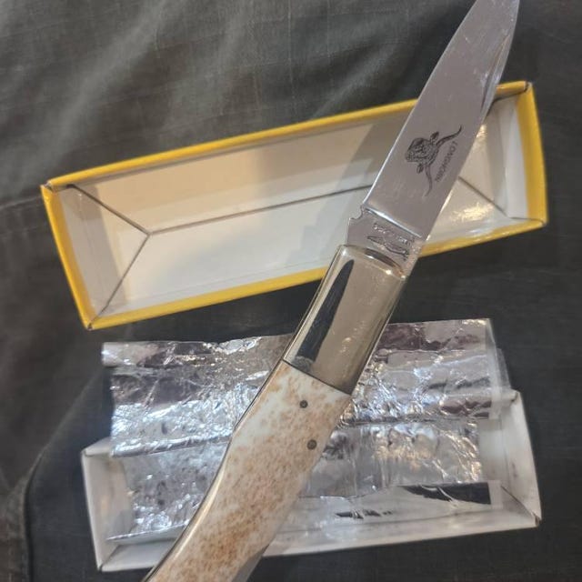 Parker Frost Knife Made in Japan 1980's Longhorn Lockback Smooth