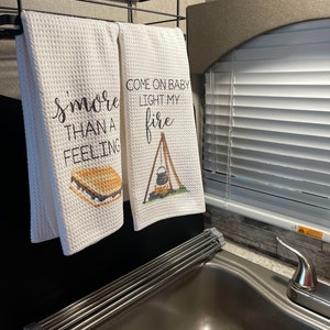 OCCdesign Funny Kitchen Towels for Camper, Camper Gifts, Happy Camper  Camping RV Accessories, Set of 4