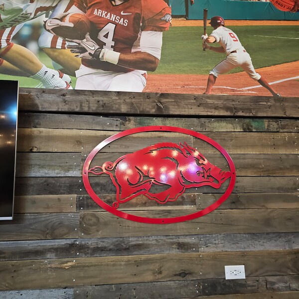 Small Razorback Wall Art - Etsy