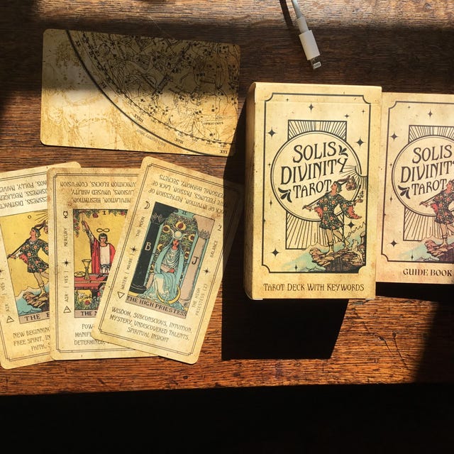Cartes Tarot Avec Guide Jeu Tarot Débutants BWTY - 78 Cartes Guide 7 Cartes Chakras - Apprentissage Facile Cartes Chakras Divination Cartes Tarot Avec Guide Jeu Tarot Débutants BWTY - 78 Cartes Guide 7 Cartes Chakras - Apprentissage Facile Cartes Chakras Divination