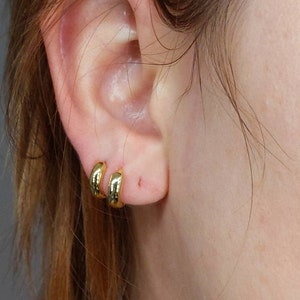 Gold Thick Huggie Hoop Earrings photo review