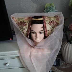 NATHALIE added a photo of their purchase