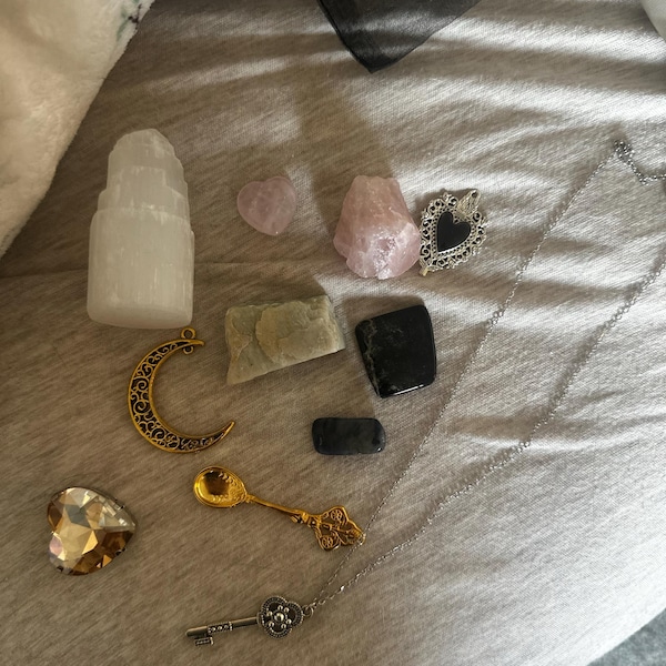 WITCHY CRYSTAL CONFETTI + Trinkets - Mystery Scoop -grab Bag of Raw ...