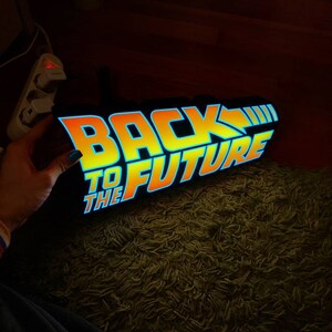 バック・トゥ・ザ・フューチャー（BTTF）ロゴLEDライトボックス｜調光
