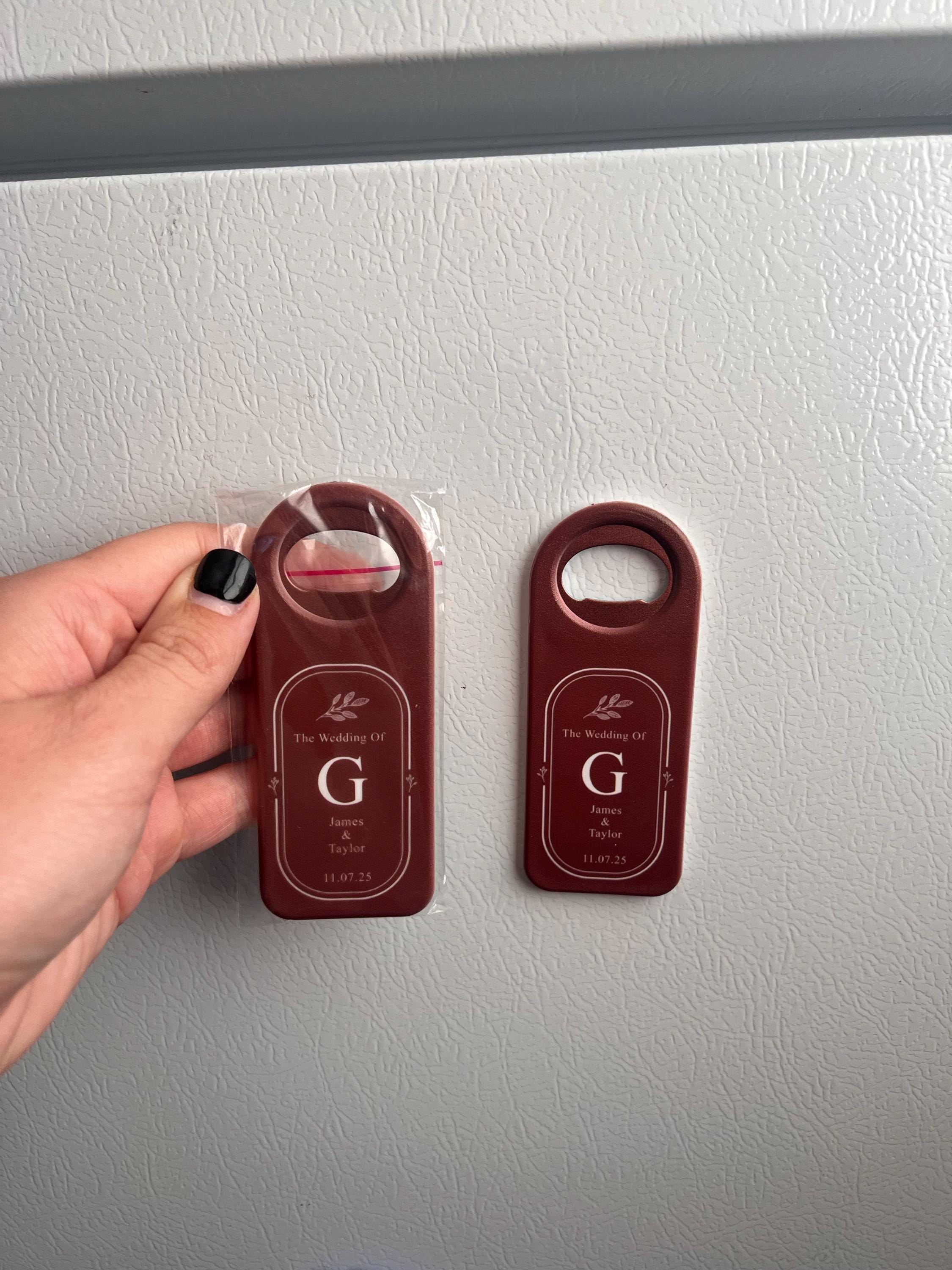 Magnet für Hochzeitsgeschenke, personalisierte Magnete aus Holz, Hochzeitsgeschenke, magnetischer Flaschenöffner, individueller Flaschenöffner, Hochzeitsgeschenk