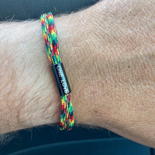 Kerstcadeaus voor mannen, echtgenoot, vriend, leren armband met gravure Ik hou van je, trouwdag, verjaardagscadeau, liefdescadeaus voor mannen, 22,5 cm, leer, Leer