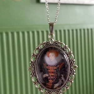 Hazel added a photo of their purchase