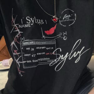 Kaitlyn added a photo of their purchase
