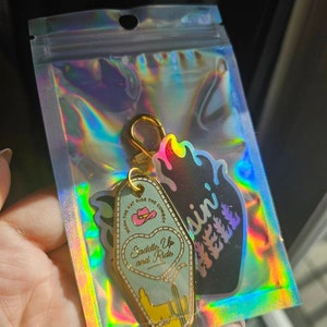 Melly adicionaram uma foto da sua compra