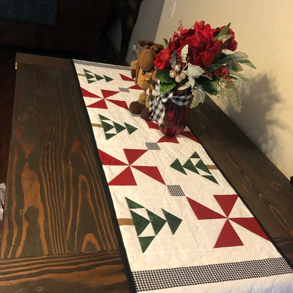 Christmas Quilt Patterns PDF Christmas Table Runner Patterns Easy ...