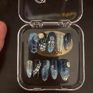 Madaline-marie added a photo of their purchase