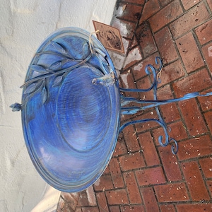 Juliette added a photo of their purchase