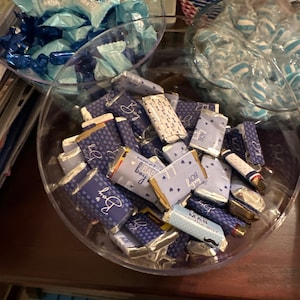 Lezlie added a photo of their purchase
